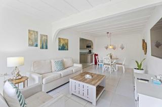 WLR2 - 1BR near Palm Beach - White Lotus Retreat - Palm-Eagle Beach - 2