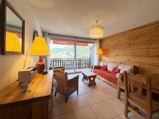 Appartement calme avec balcon et vue montagne pour 4 pers - FR-1-515-227 - 0
