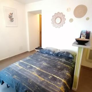 Appartement 39 m2 Wifi parking gratuit proche Pont du Gard - 1