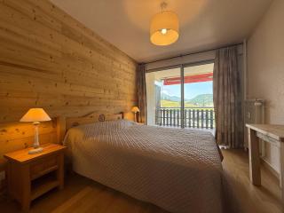 Appartement calme avec balcon et vue montagne pour 4 pers - FR-1-515-227 - 3