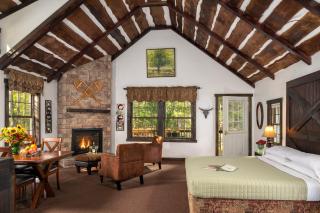 Inn at Lake Joseph - Forestburgh - 7