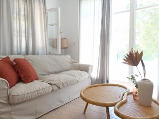 Tranquil Haven with Private Pool by Sea Sun - Trýgonas - 9