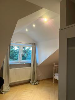 The Lovely Garden House 4 Bedrooms Free Parking - Zagabria - 3