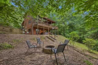 Blue Ridge Cabin in the Woods With Hot Tub - Blue Ridge - 5