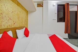 Hotel O Royal - 0