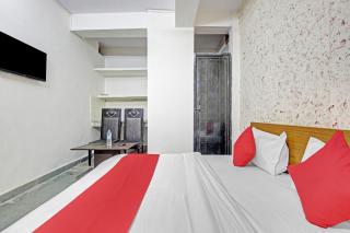 Hotel O Royal - Noida - 5