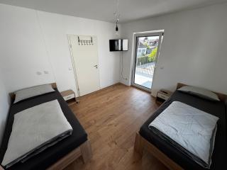 Moderne 4 Personen Unterkunft - Niederdorla - 4