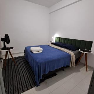 Quarto Mobiliado em lindo ap compartilhado - 7