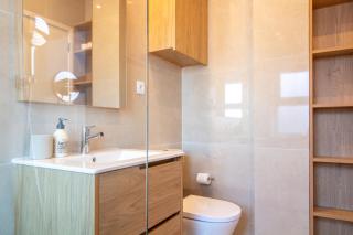 Cozy 1BR Beachside Apartment by LovelyStay - 7