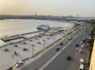 كورنيش النيل امام ممشى مصر مباشرا وبجانب فندق الفورمنت - Il Cairo - 8