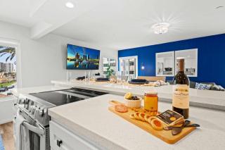Ocean front luxury penthouse w AC & ocean views - 8