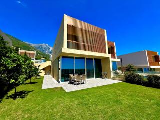 Queens luxury Vila 127 B - Dhërmi - 0