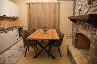Burimi House - Berat - 2