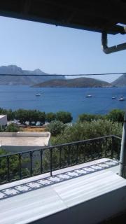 Waves and Walls -A kalymnian stay - 4