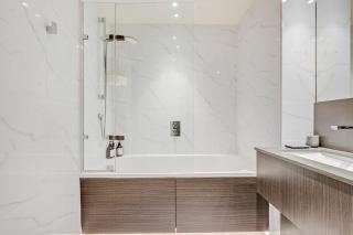 Cosy Manhattan Studio with Balcony - Londra - 9