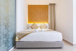 Holiday Suites Seaview at The Shore Kota Kinabalu - Kota Kinabalu - 4