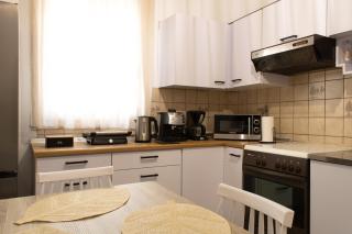 Hellen's Cozy Stay - Chrysoupolis - 4