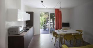Holiday Apartments - Camping Al Porto - Nago-Torbole - 9