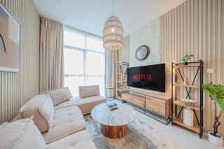 Luxury 1BR Apartment in heart of Sharjah - 10 mins to Sharjah Airport - - 0