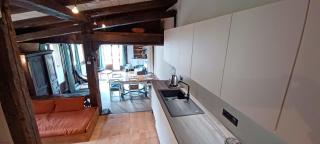 South-facing flat with garden near city center - 2