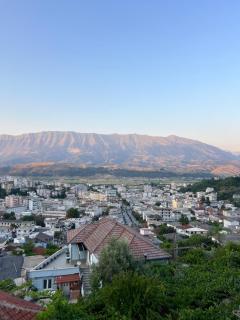 Luigi Guest House - Gjirokastra - 9