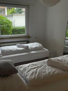 DoreyHome HN1 - Stilvolles Apartment zentral in Heilbronn - 7 Personen - WLAN - Heilbronn - 7