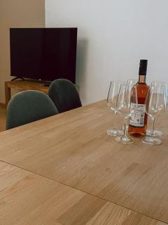 DoreyHome HN1 - Stilvolles Apartment zentral in Heilbronn - 7 Personen - WLAN - 7