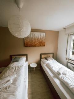 DoreyHome HN1 - Stilvolles Apartment zentral in Heilbronn - 7 Personen - WLAN - Heilbronn - 0