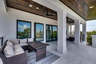 Absolutely Perfect - 7