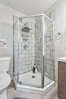 3BR Home Relocation & Extended Stays #14A - 7