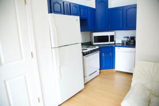 BrightonBeach3-Comfy Room-Close Ocean - 8