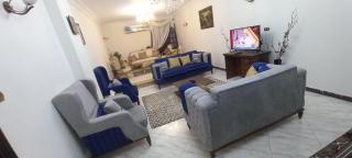 شقة سكنيه عائليه مفروشه - Kairo - 0