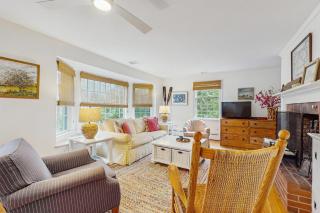 Vineyard Charm - Edgartown - 8