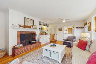 Vineyard Charm - Edgartown - 6