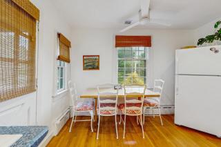 Vineyard Charm - Edgartown - 4