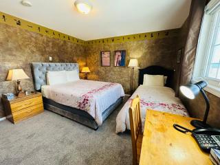 Midnight Sun Inn - 3