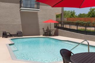 Days Inn by Wyndham Suites Fredericksburg - Fredericksburg - 6