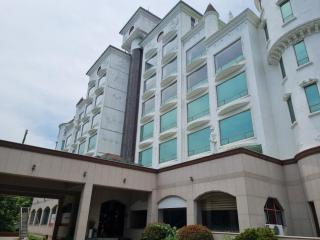 Namhae Beach Hotel - Namhae - 1