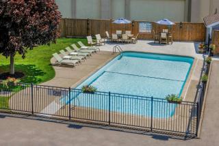 Travelodge by Wyndham Niagara Falls At the Falls - Niagara Falls - 6