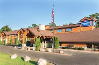 AmericInn by Wyndham Wisconsin Dells - 9