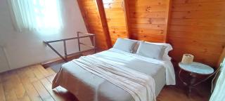 Complejo Cabañas Las Violetas en Villa Serrana La Gruta - San Andres de las Sierras - 5