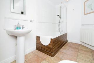 The Penthouse at Beach Court - Trearddur - 2