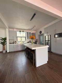 Baja experience house - 4