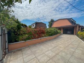 Villa with pool, 3 room with gym 20 minutes from Milan - 1