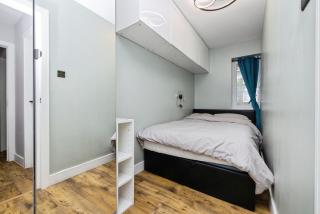 Camden 2 and half BR duplex Flat with garden - London - 9