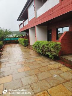 Hotel Green Crystal - Mahabaleshwar - 9