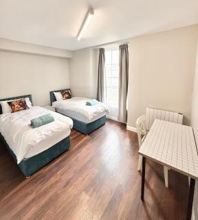 3rd Floor 2 bedrooms flat in Old town of Edinburgh - 0