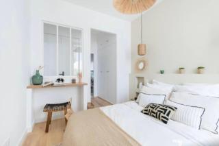 Bright 47 M2 With Nice Terrace Hypercenter - 5