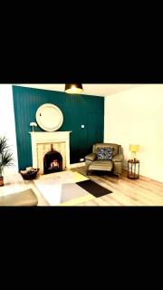 Shangri - La Spacious Family Townhouse - Killarney - 2