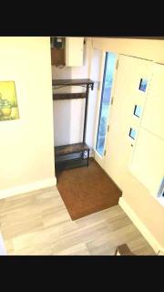 Shangri-La Large Family Townhouse free carpark - 2